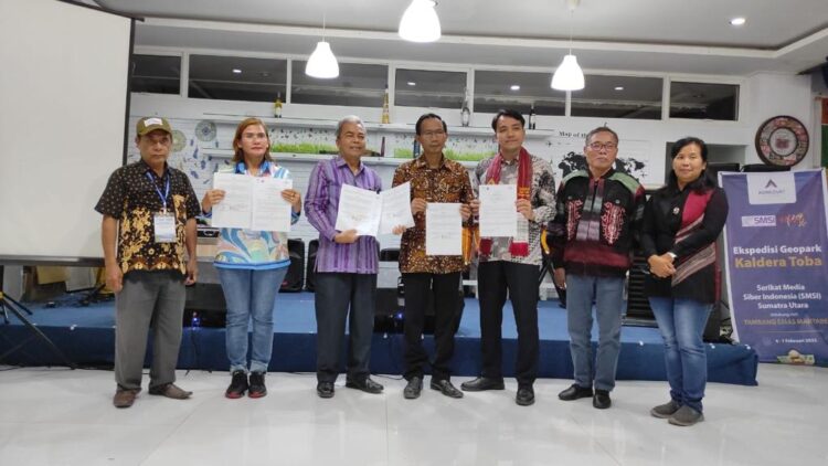 EKSPEDISI TOBA- HPN 2023 Viralnya Danau Toba akan Didaftarkan SMSI Dalam Rekor MURI